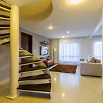 Luxury Penthouse Jungle View And Partial Ocean View, Private Pool And Rooftop